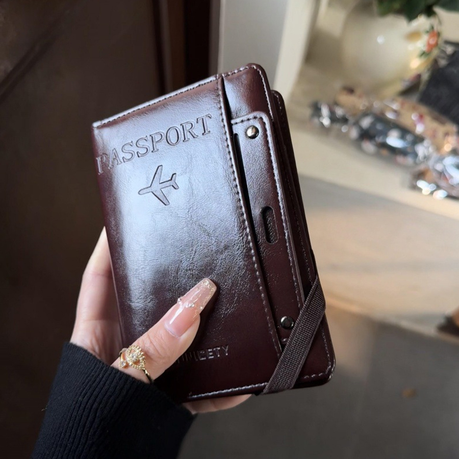 Passport Holder and Wallet in  - Tech Accessories Travel Bag 评论和价格