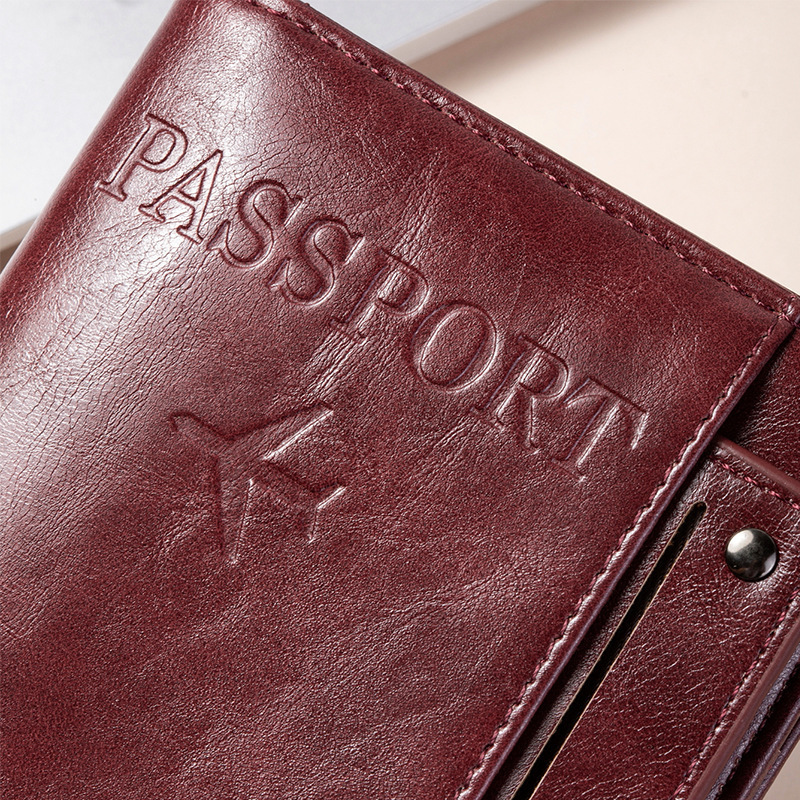 Passport Holder and Wallet in  - Tech Accessories Travel Bag 评论和价格