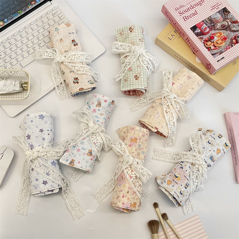 Cute Cartoon Embossed Pencil R - Tech Accessories Travel Bag 评论和价格